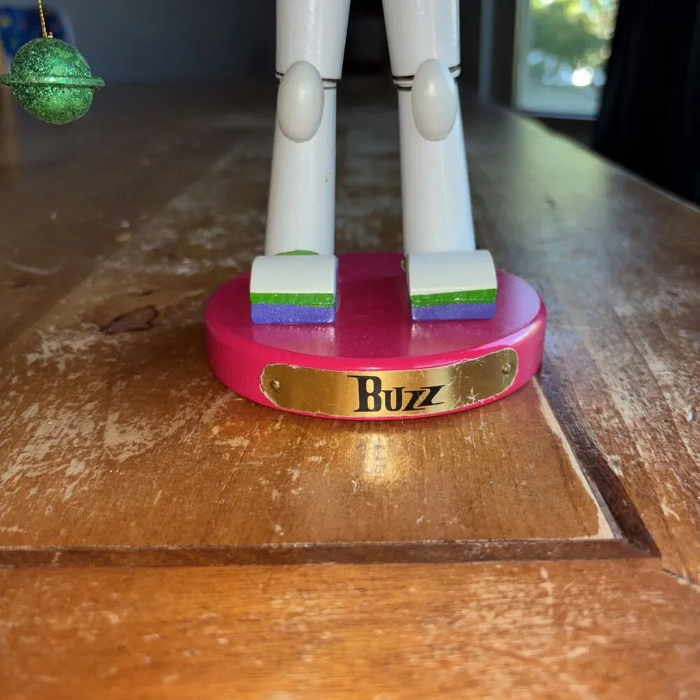 Kurt Adler 11-Inch Disney Buzz Light Year Nutcracker Grey/Green
